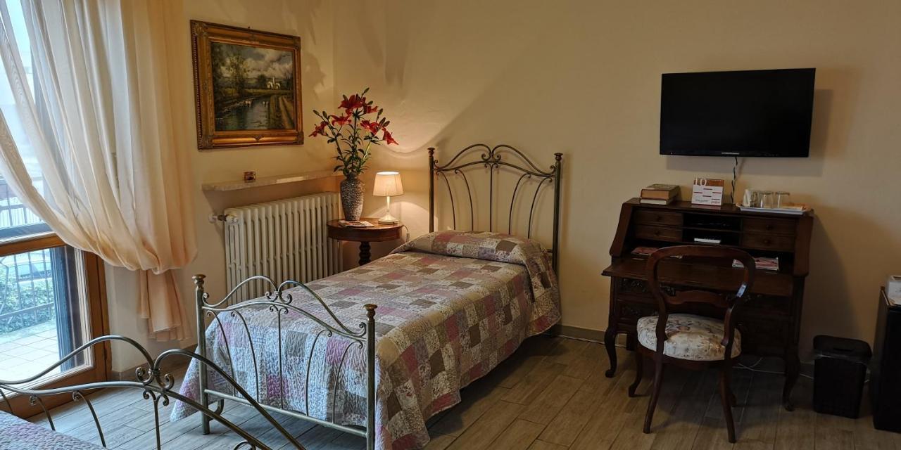 B&B Paola E Francesco San Martino Siccomario Exterior foto